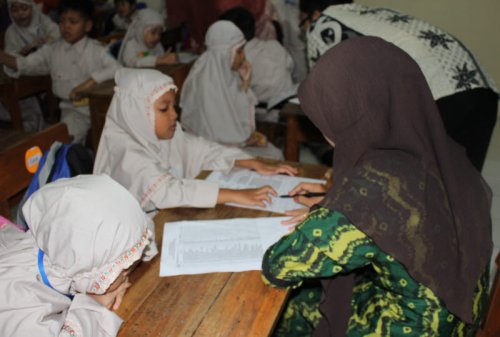 MOS siswa baru 2014 2015 sdmuhcc hari ke 2_103